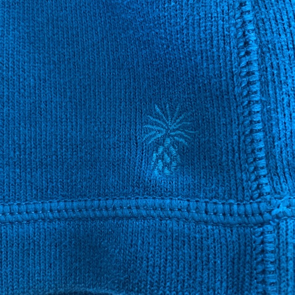 Tommy Bahama quarter zip. Worn only once. - Picture 4 of 6